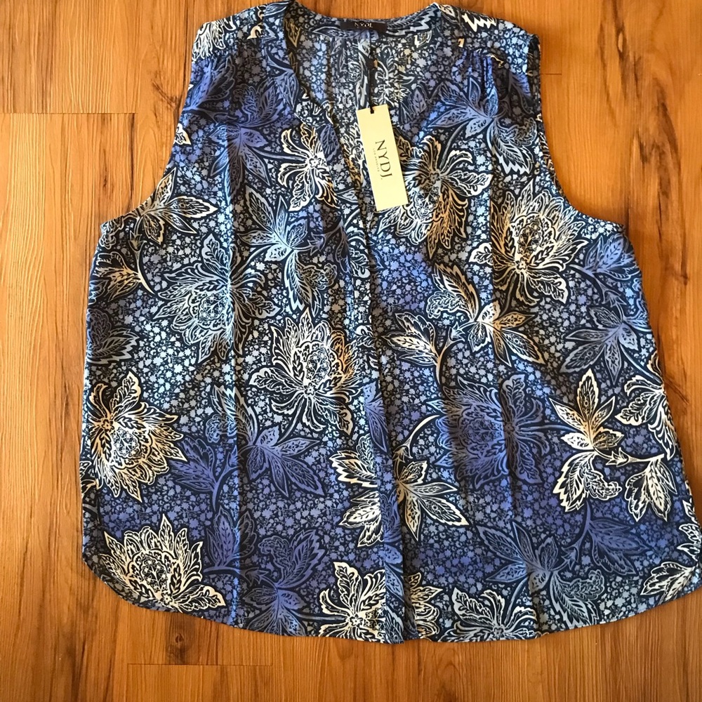 NYDJ Sleeveless Blouse NWT